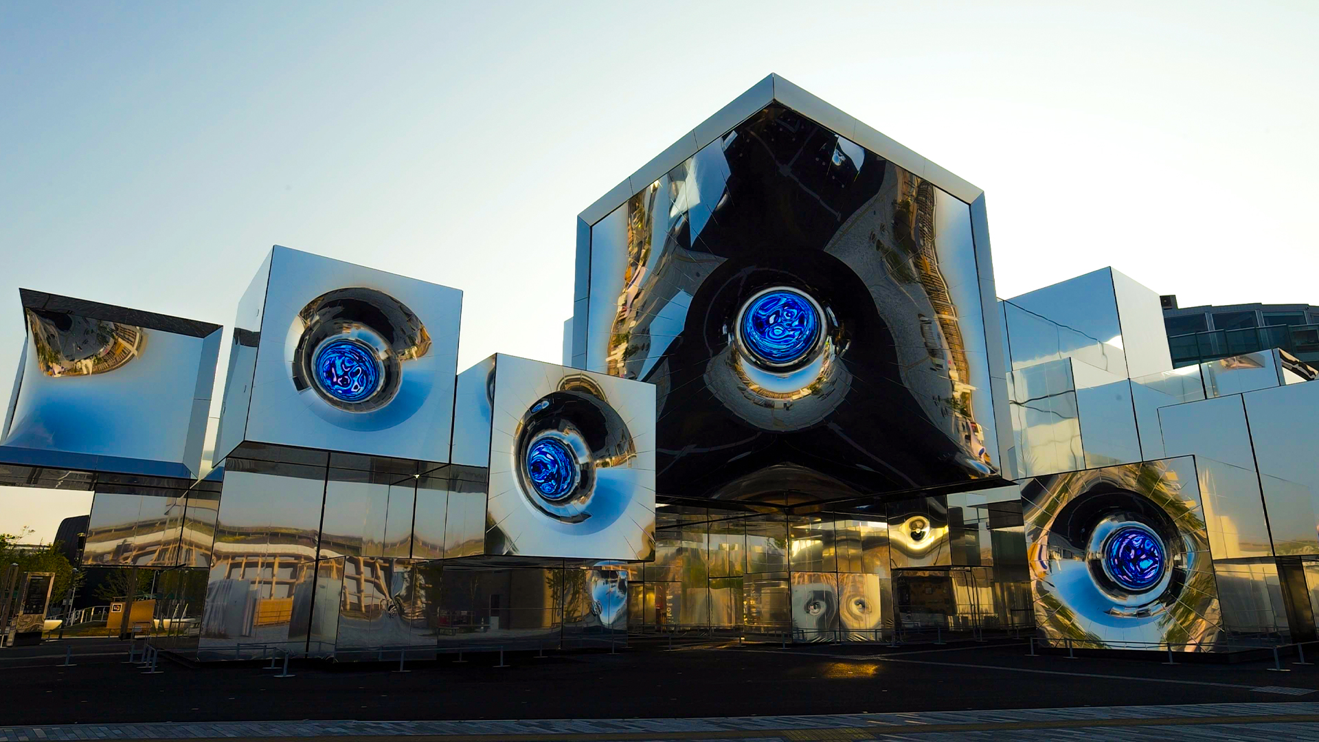 Exterior view of the original null² pavilion in Osaka